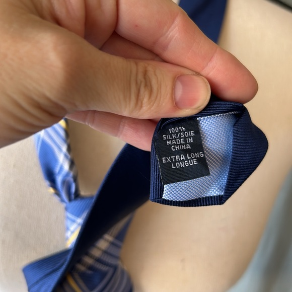 Tommy Hilfiger Extra Long Plaid Silk Tie - Picture 5 of 7